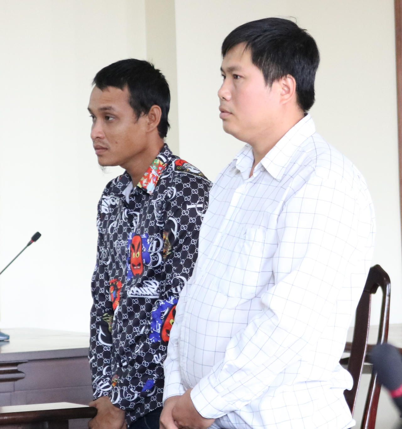 Đi tù vì trộm... vỏ trấu