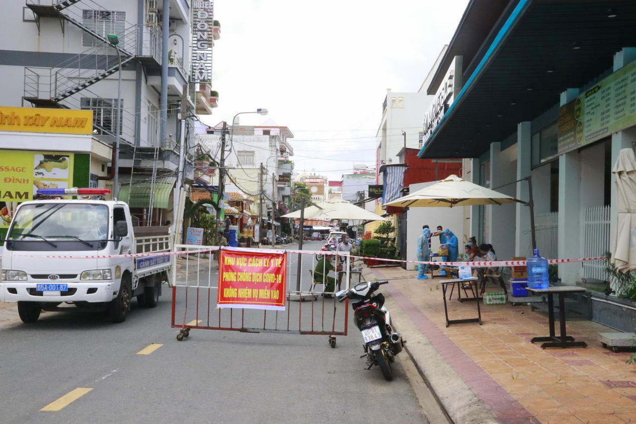 Cần Thơ có 18 ca nhiễm Covid-19 mới, phong tỏa thêm 2 khu vực