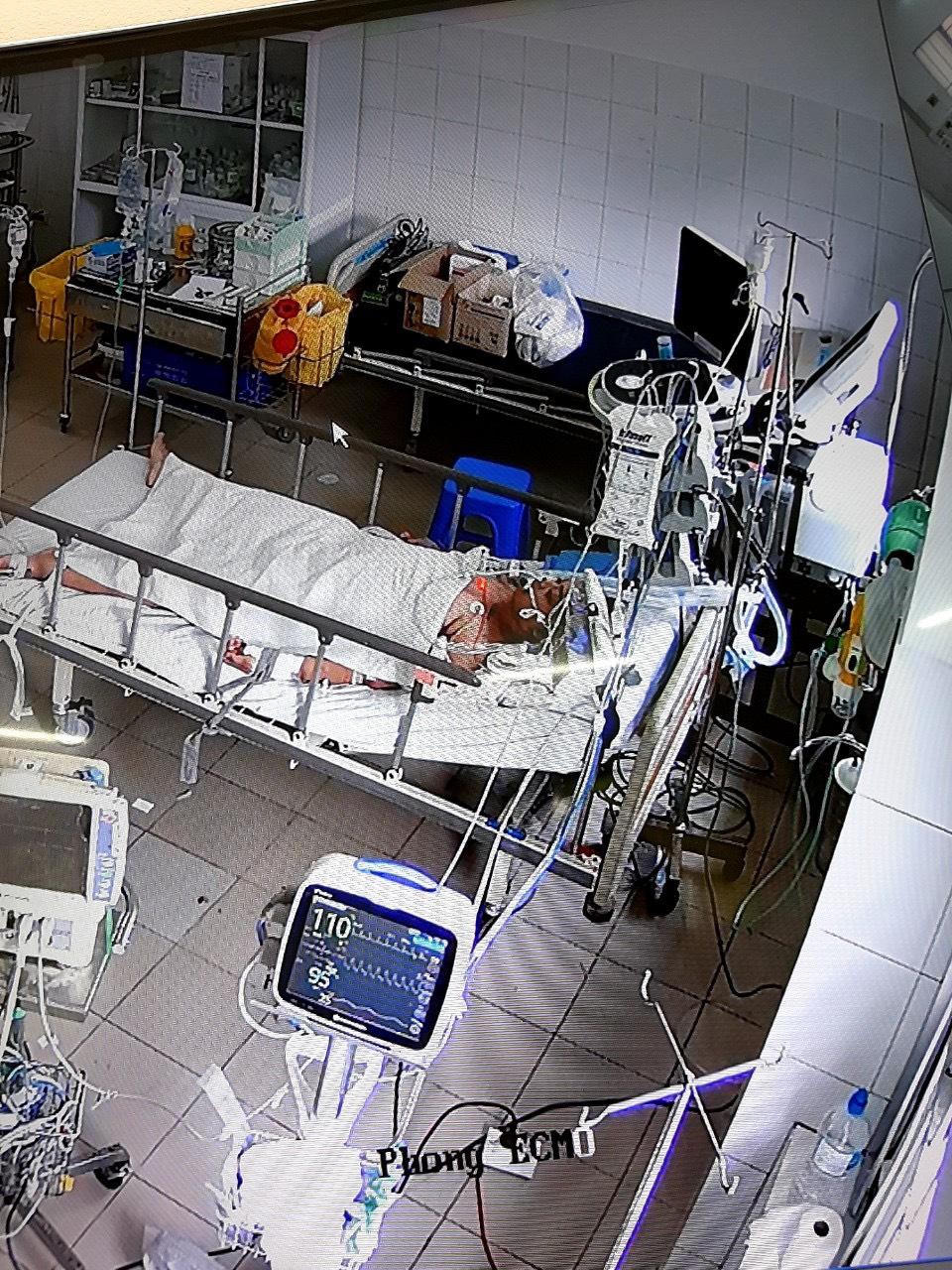 BVĐK Trung ương Cần Thơ cấp cứu bắt con cho thai phụ mắc COVID-19 