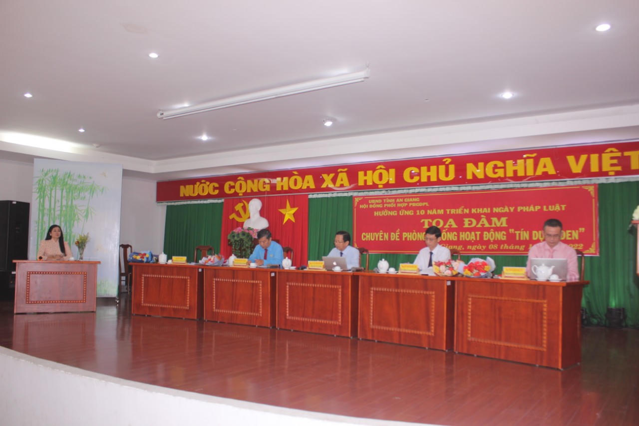 An Giang: Tổ chức tọa đàm phòng chống hoạt động “tín dụng đen”