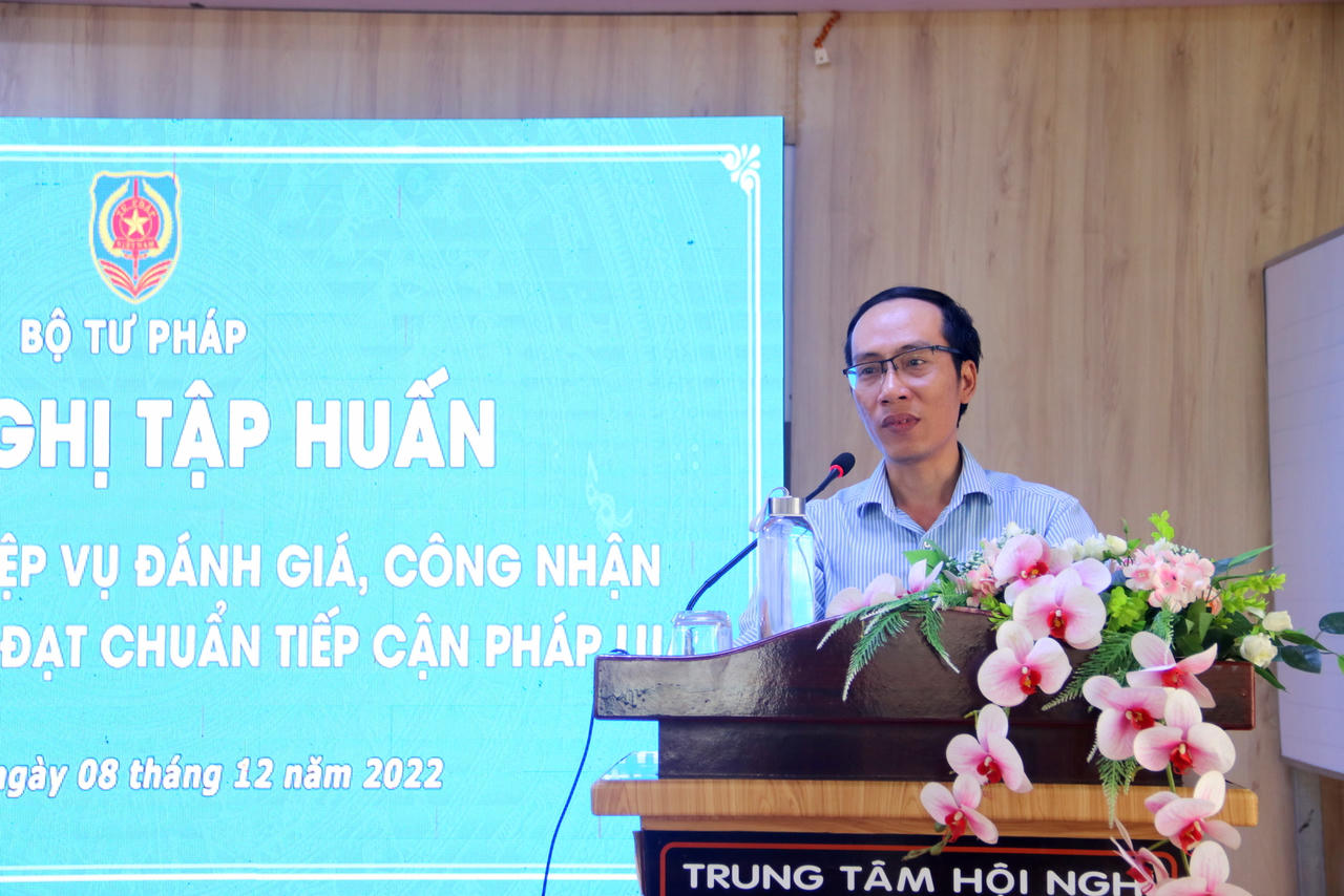 Tập huấn nghiệp vụ đánh giá, công nhận cấp xã chuẩn tiếp cận pháp luật