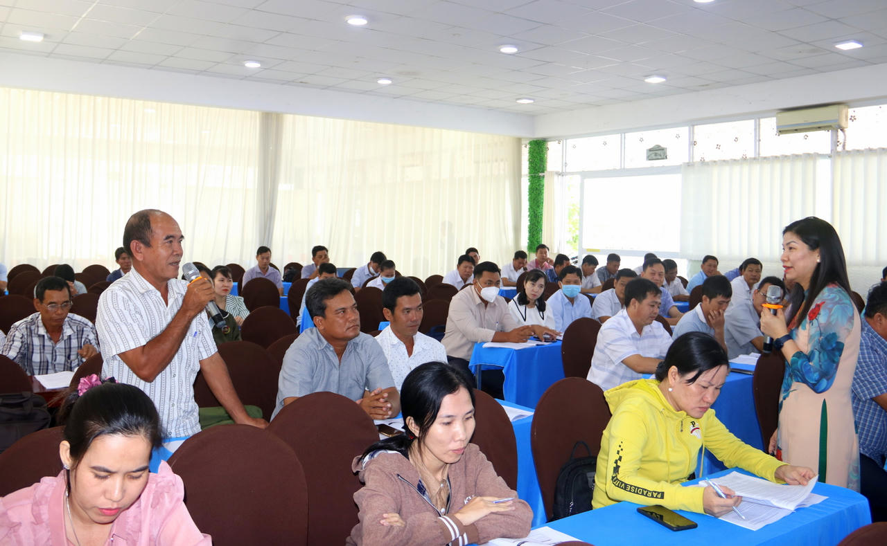 Bộ Tư pháp tổ chức tập huấn kỹ năng PBGDPL tại Sóc Trăng 