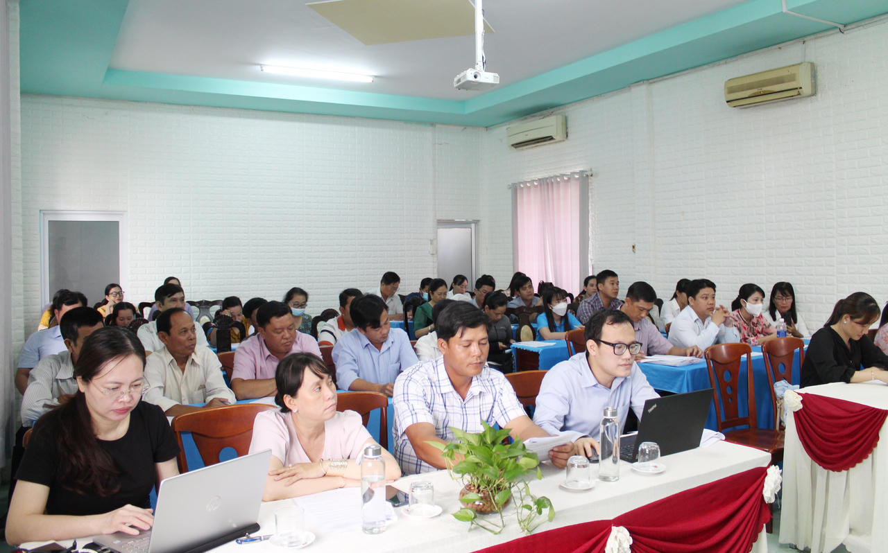 Khảo sát đánh giá hiệu quả công tác PBGDPL tại Sóc Trăng 