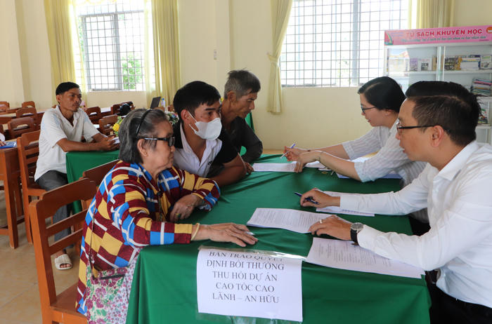 Đồng Tháp công khai quyết định thu hồi đất cao tốc Cao Lãnh - An Hữu 