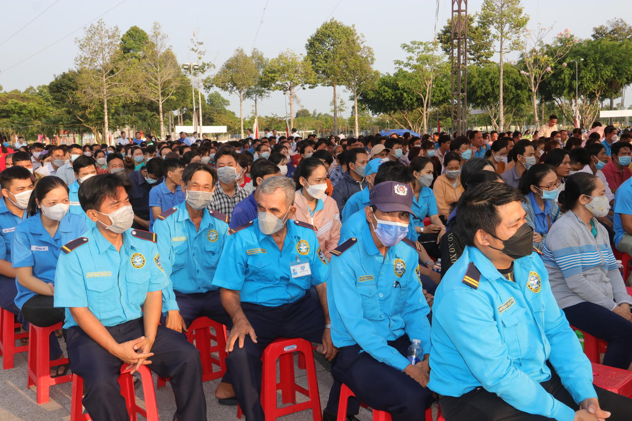 Phát động tháng hành động về an toàn, vệ sinh lao động 