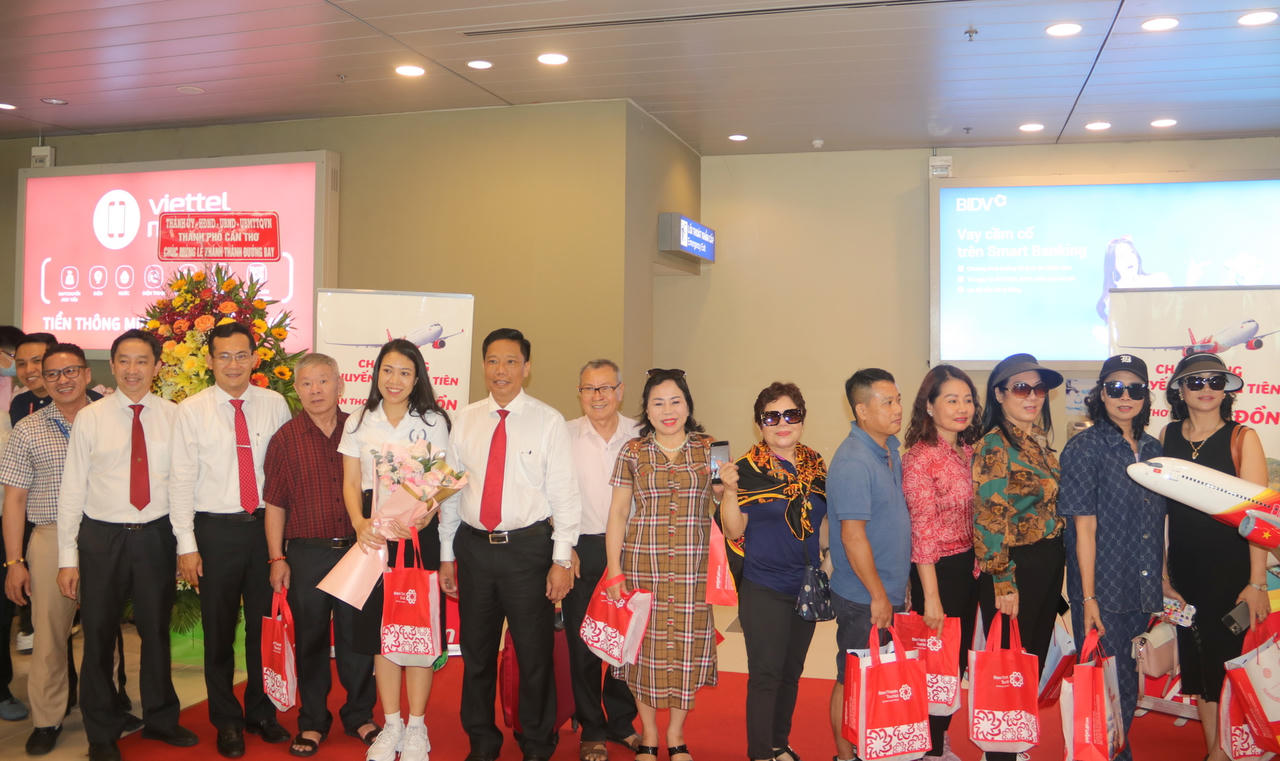 Khai trương đường bay Cần Thơ – Quảng Ninh: Kết nối, tạo điều kiện phát triển cho hai địa phương giàu tiềm năng