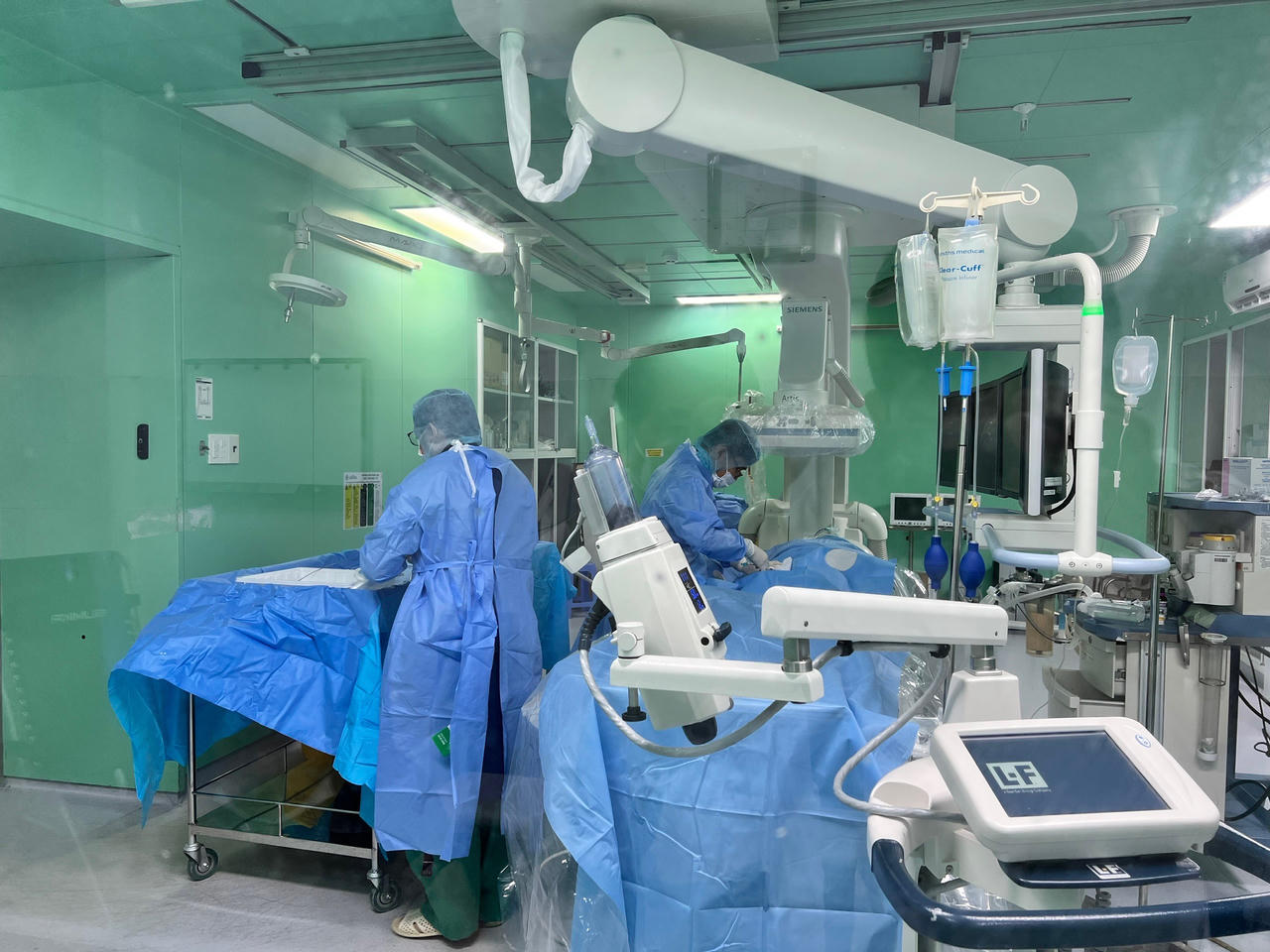 Bệnh viện Đa khoa Trung ương Cần Thơ đạt chứng nhận bạch kim về điều trị đột quỵ 