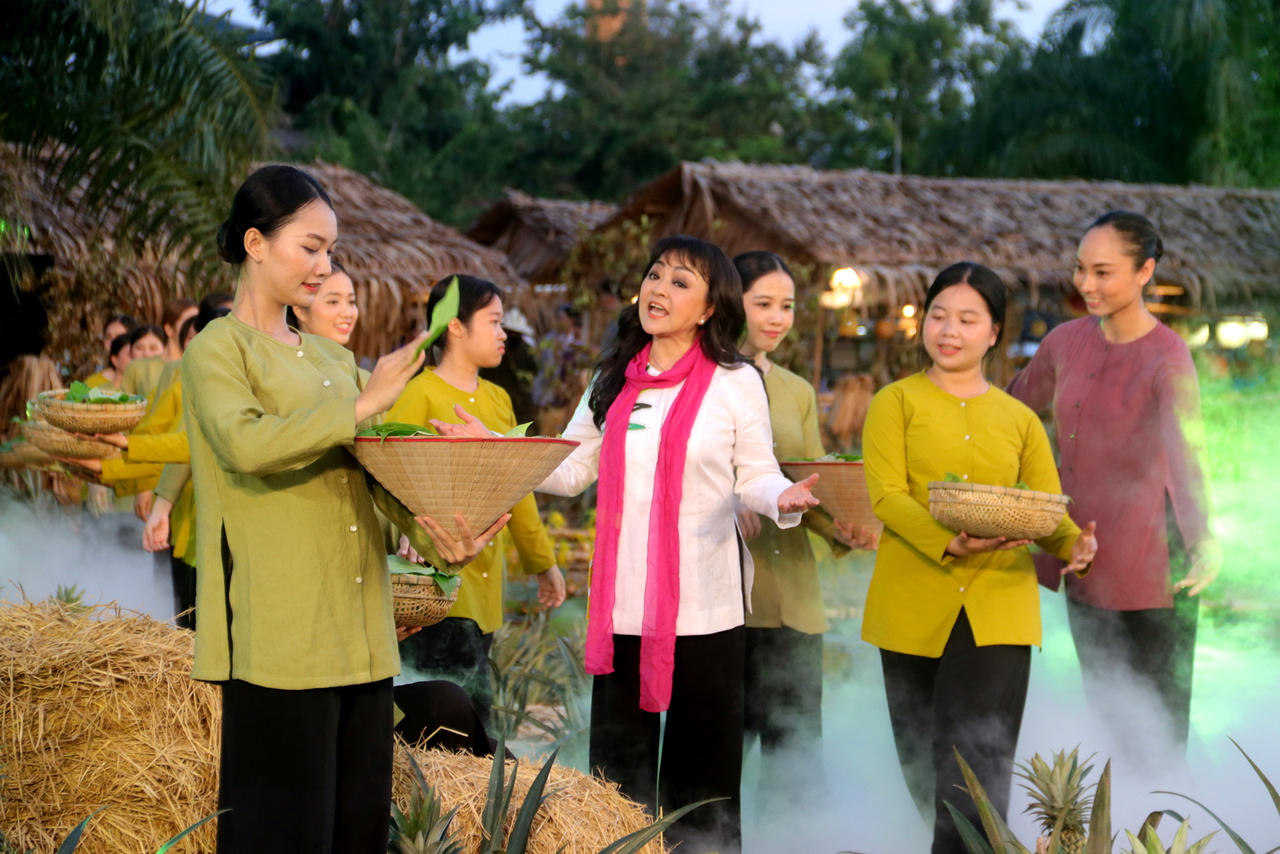 Festival Áo bà ba Hậu Giang 2023: Quảng bá, nâng tầm thương hiệu địa phương