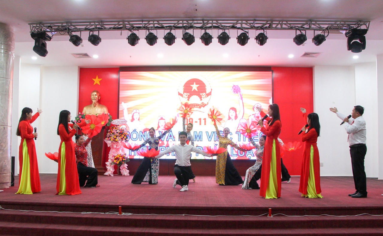 Hậu Giang tổ chức nhiều hoạt động lan tỏa ý nghĩa Ngày Pháp luật Việt Nam 