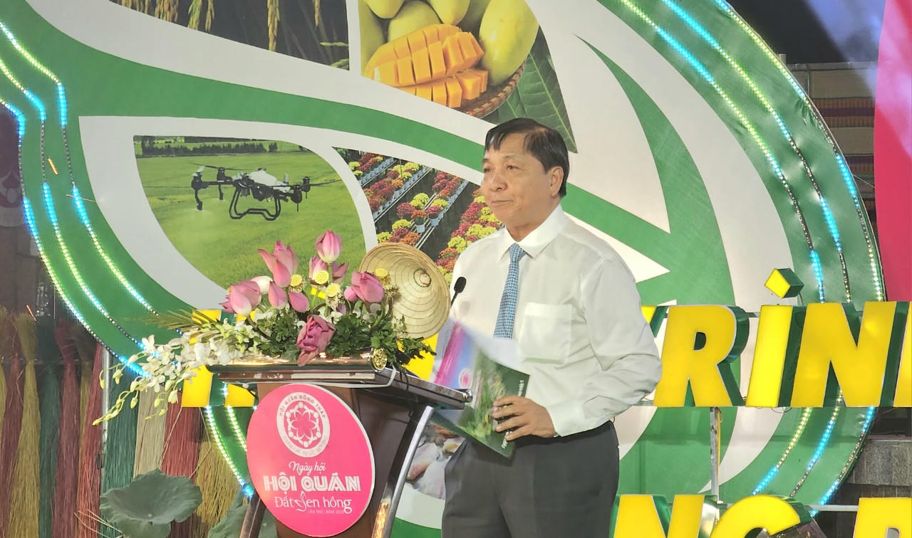 Khai mạc Ngày hội Hội quán Đất Sen hồng