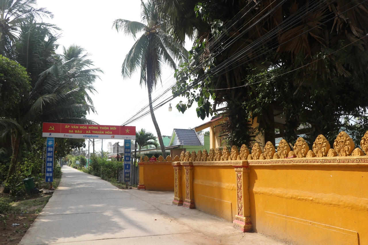 Đổi thay trên xóm, ấp của đồng bào Khmer ở Sóc Trăng