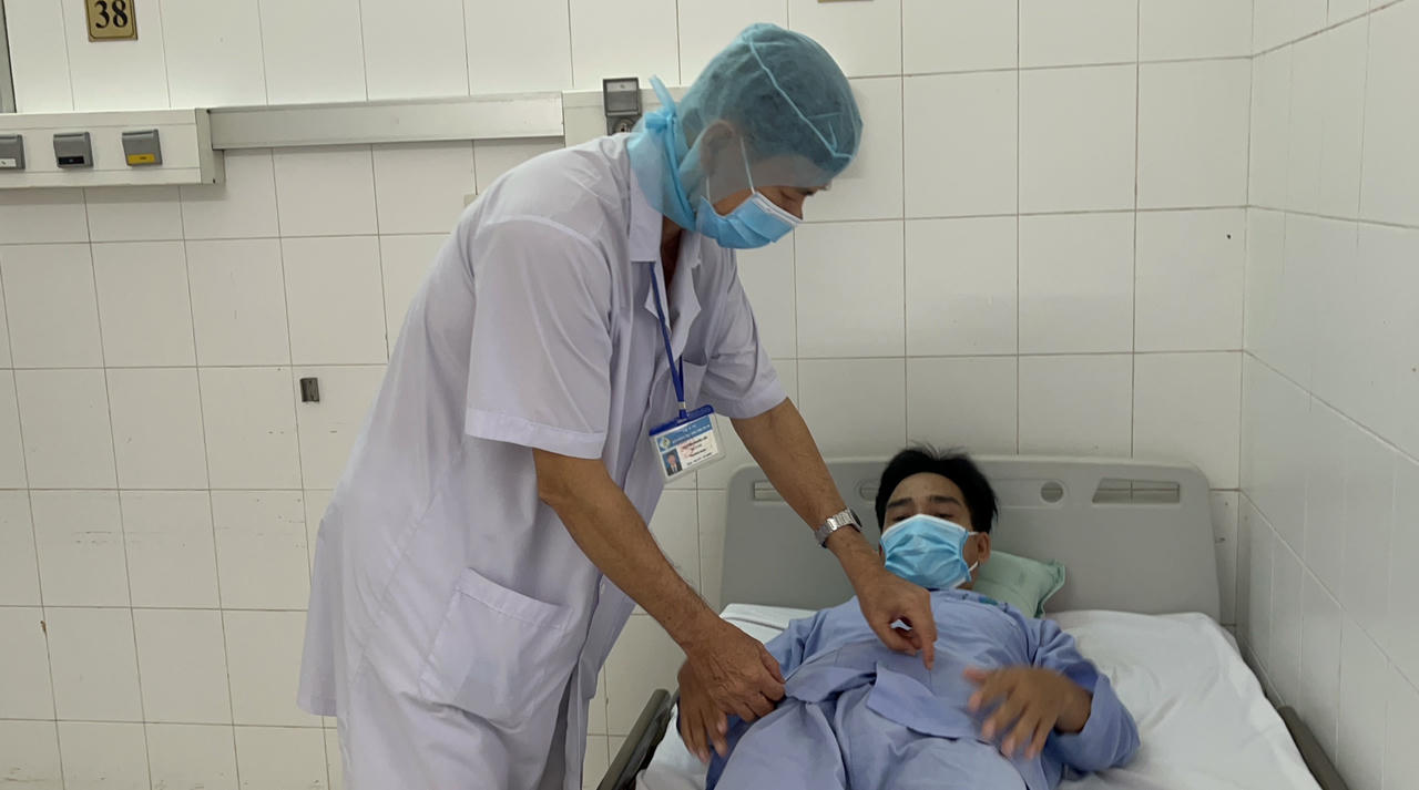 Phẫu thuật nội soi, cắt thành công u thận bán phần do ung thư 