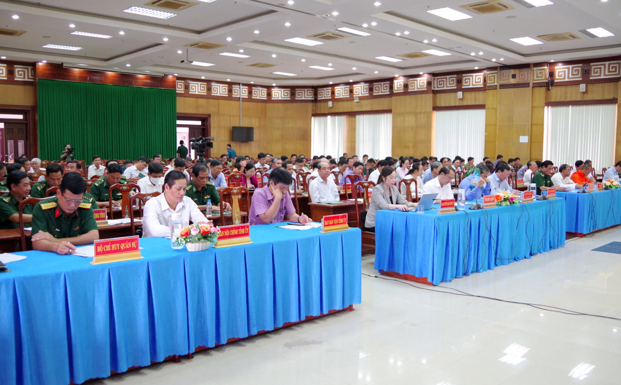  Trà Vinh: Nâng cao ý thức trách nhiệm của cán bộ, người dân trong thực hiện “Ngày Biên phòng toàn dân”