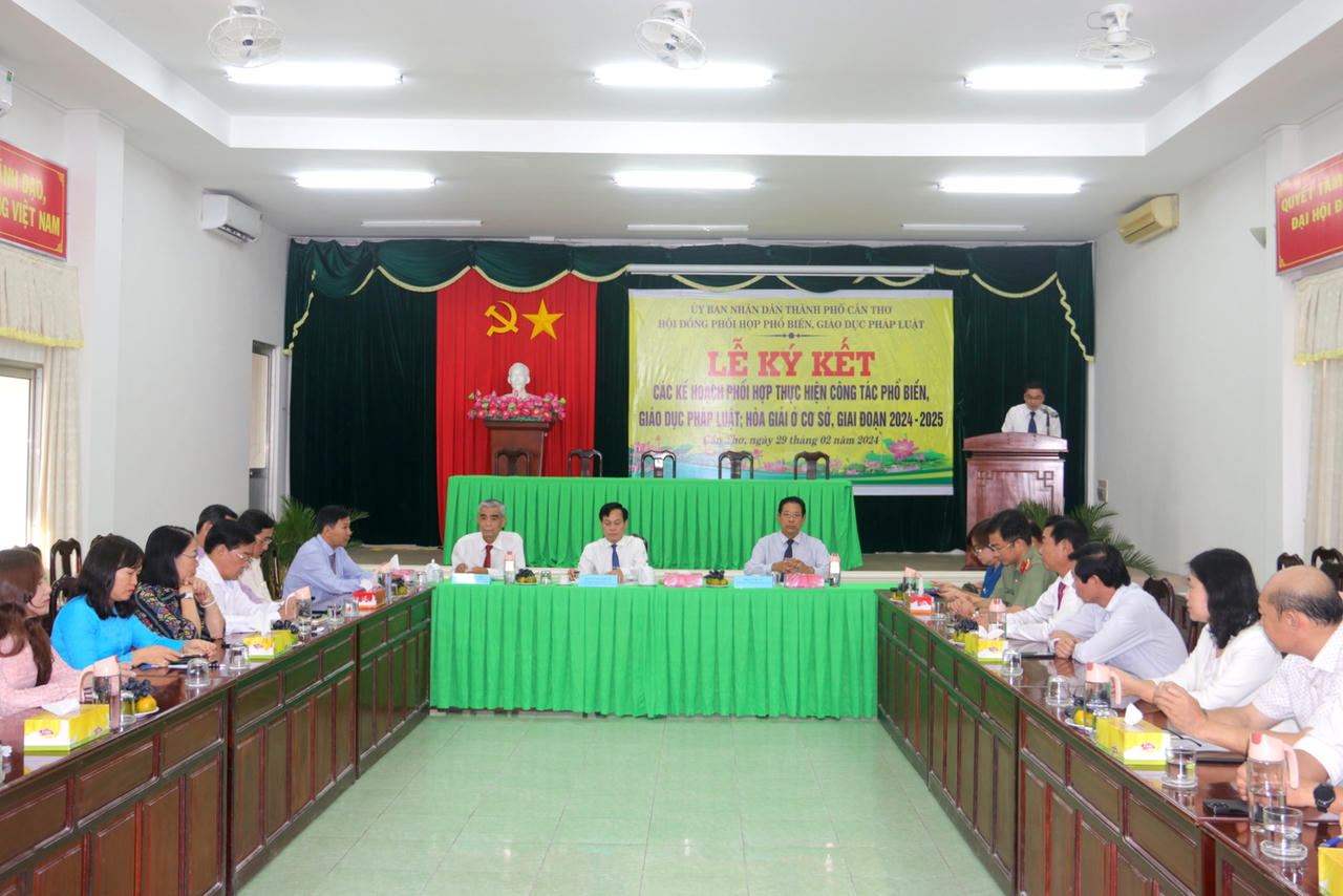 Cần Thơ đẩy mạnh phối hợp PBGDPL, hướng về cơ sở, lấy người dân làm trung tâm