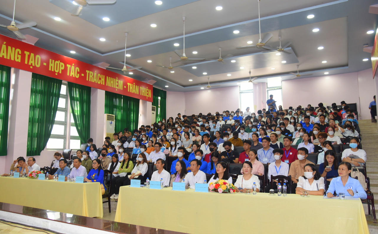 Tổ chức cuộc thi tìm hiểu pháp luật cho sinh viên Trường Đại học Đồng Tháp 