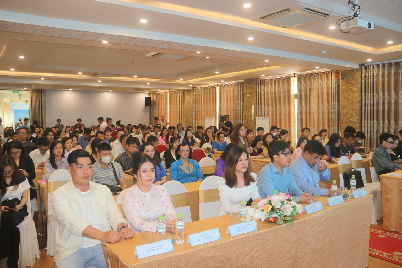 Trang bị kỹ năng kinh doanh trên nền tảng số cho doanh nghiệp, hợp tác xã ĐBSCL 