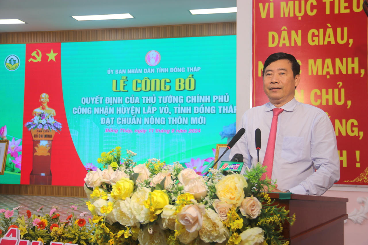 Huyện Lấp Vò đạt chuẩn nông thôn mới 