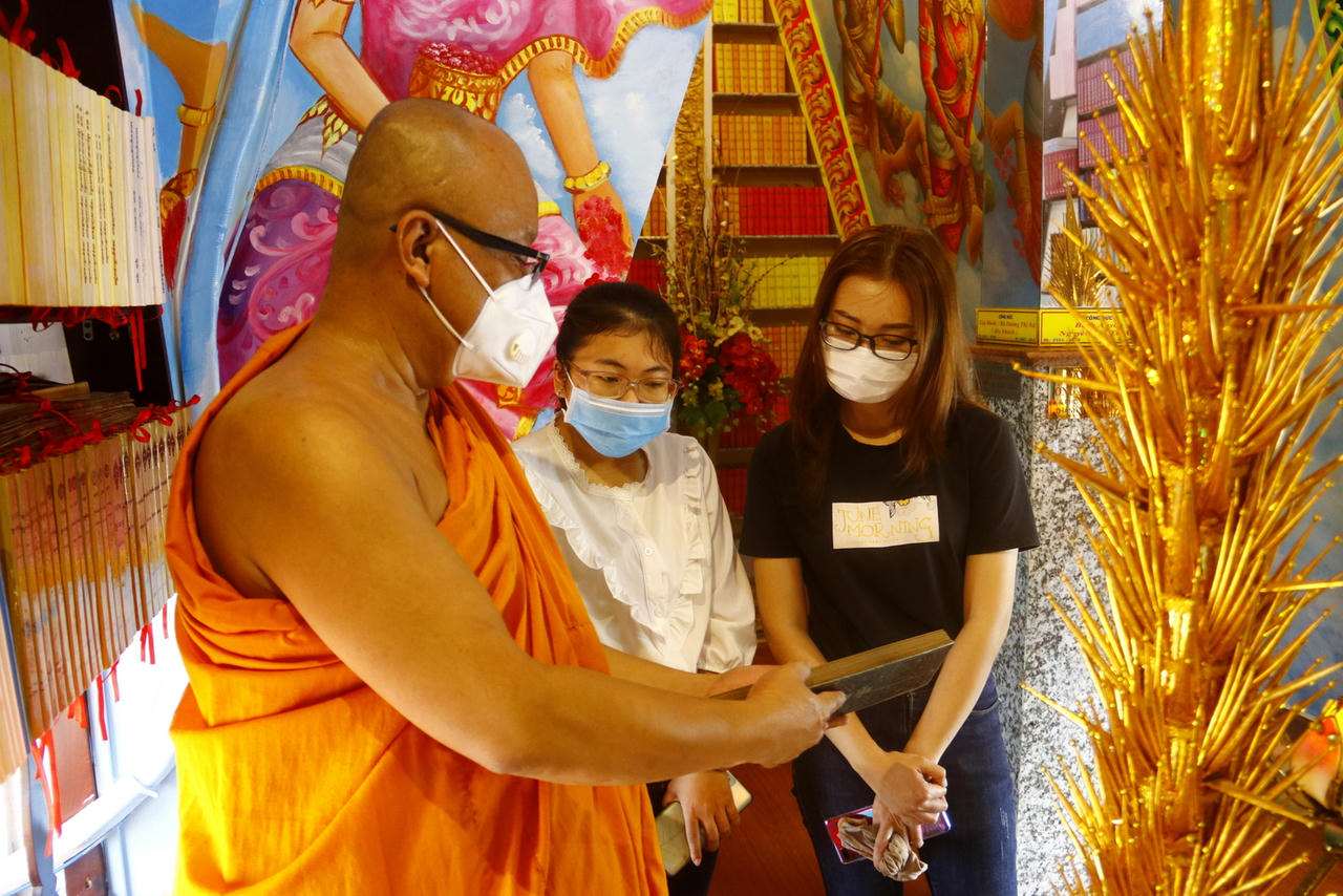 Nhà sư với tinh thần vượt khó, dấn thân để giúp đời 