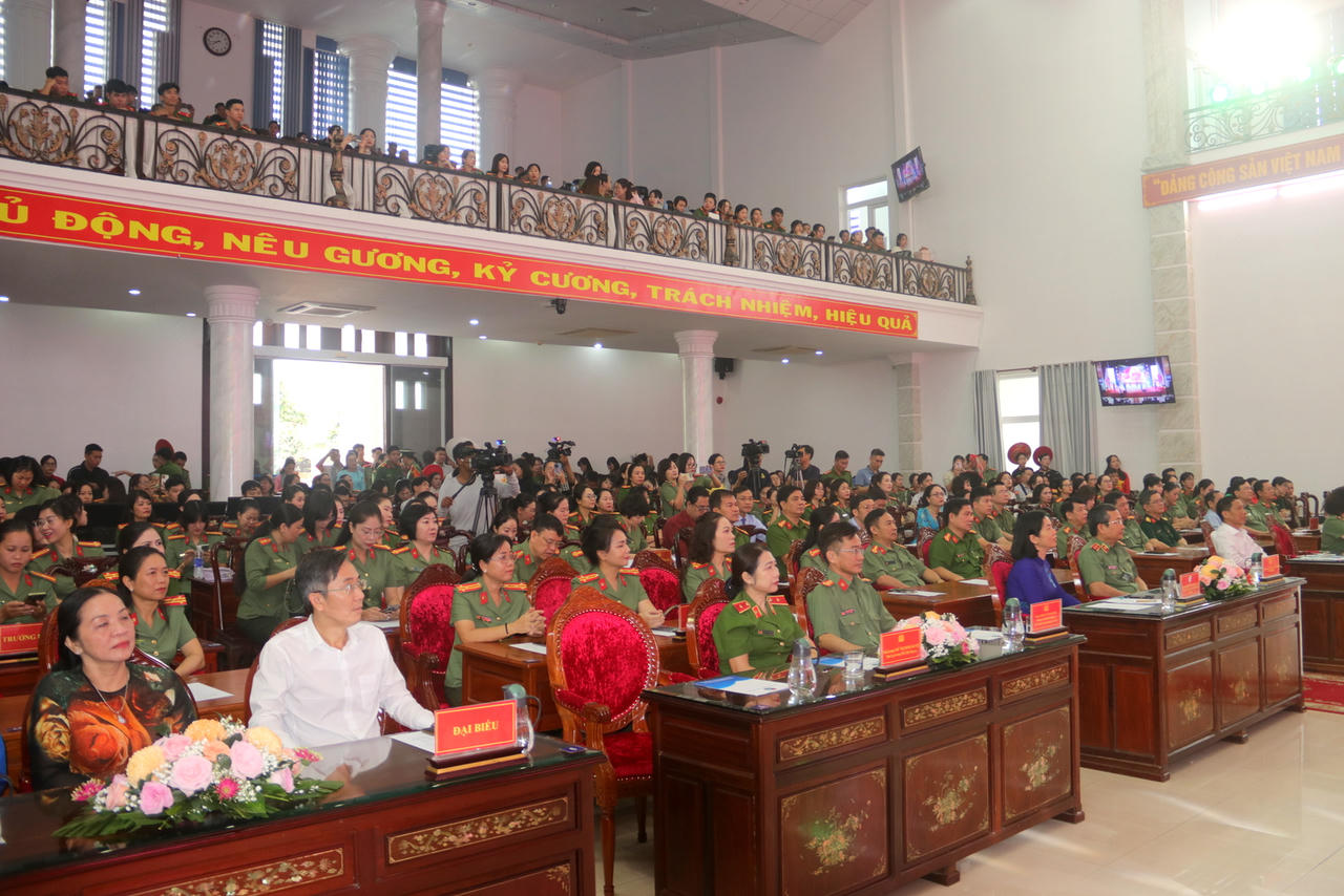 Khai mạc Hội thi “Cán bộ hội phụ nữ cơ sở giỏi” lực lượng CAND năm 2024