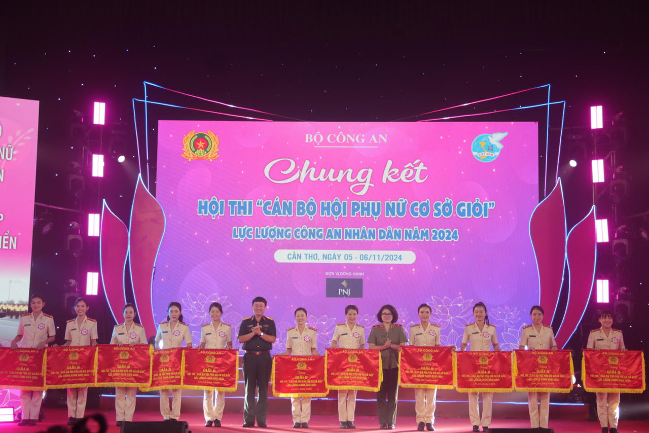 9 đơn vị đạt giải A Hội thi 'Cán bộ hội phụ nữ cơ sở giỏi' lực lượng CAND năm 2024 