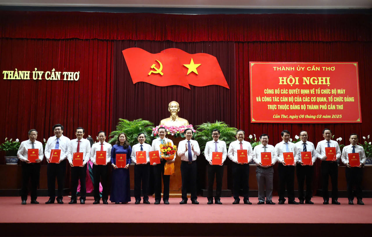 Nhiều địa phương công bố thành lập tổ chức, cơ quan mới