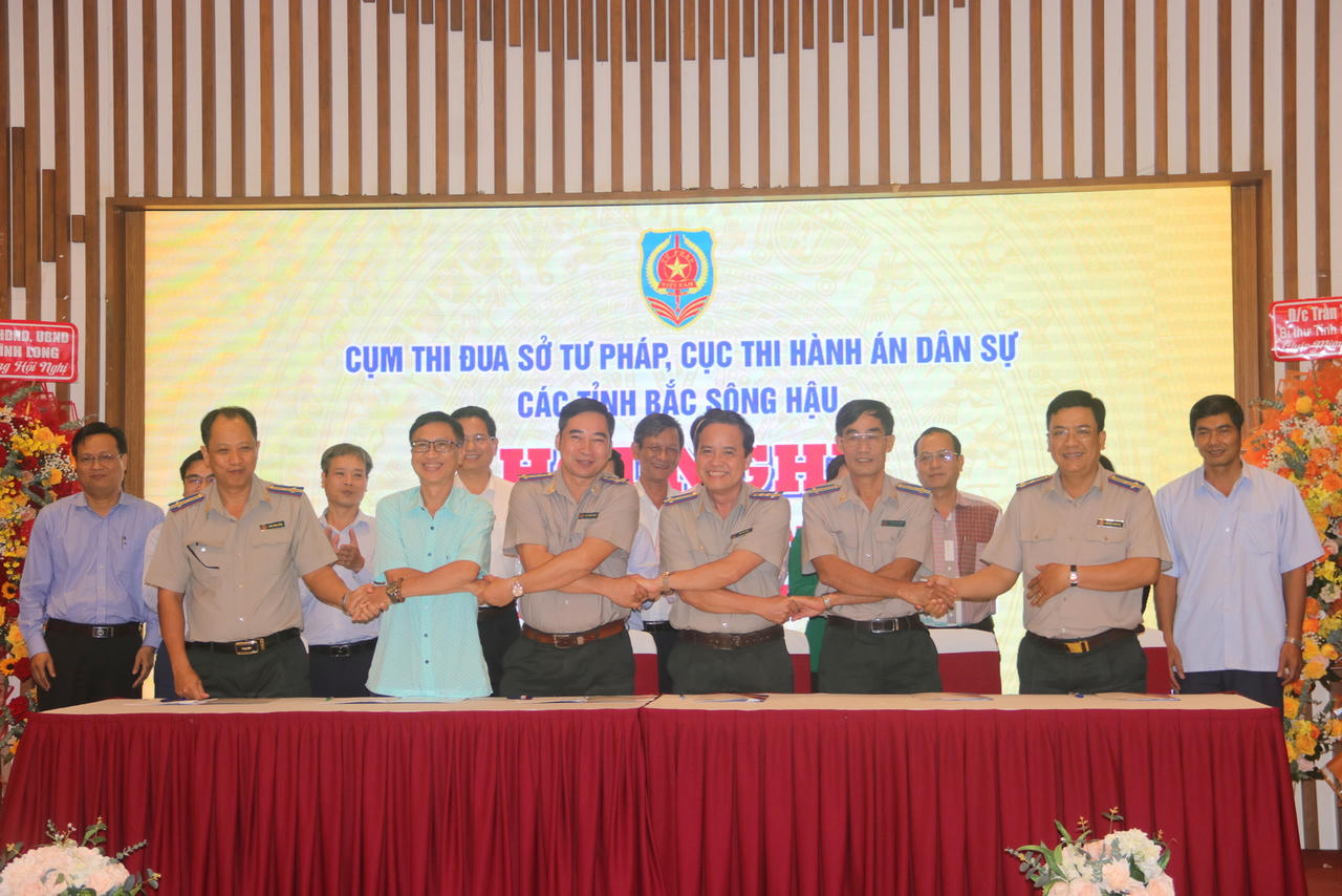 Cụm Thi đua các tỉnh Bắc sông Hậu (Bộ Tư pháp): Cần gắn phong trào thi đua với đổi mới phương thức hoạt động để nâng cao hiệu quả công tác