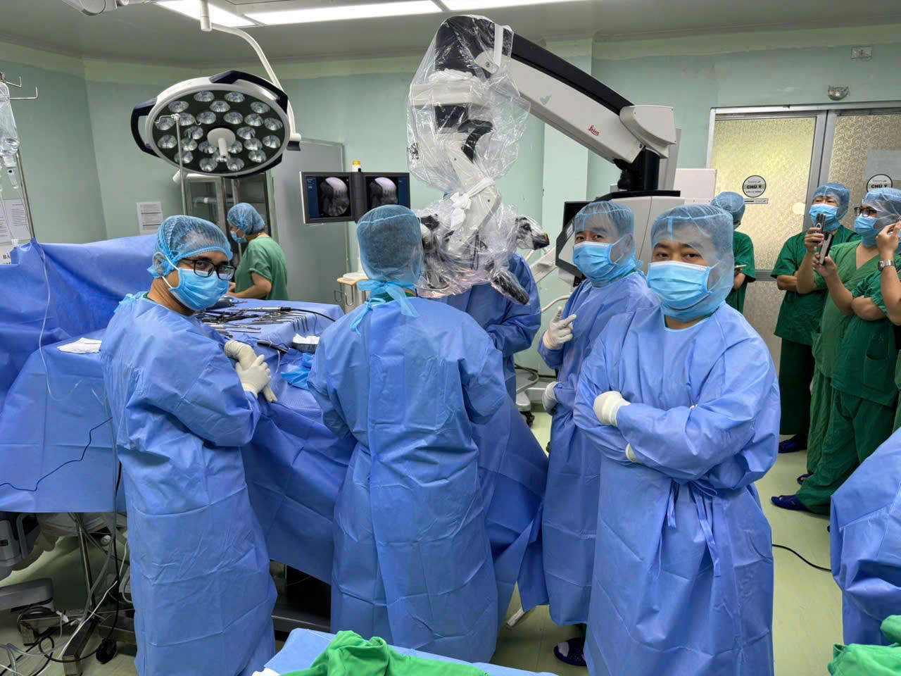 BVĐKTƯ Cần Thơ thay khớp háng thành công cho 3 bệnh nhân cao tuổi