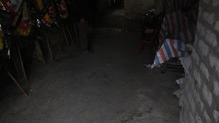 Giết người chỉ vì bụi máy xát gạo