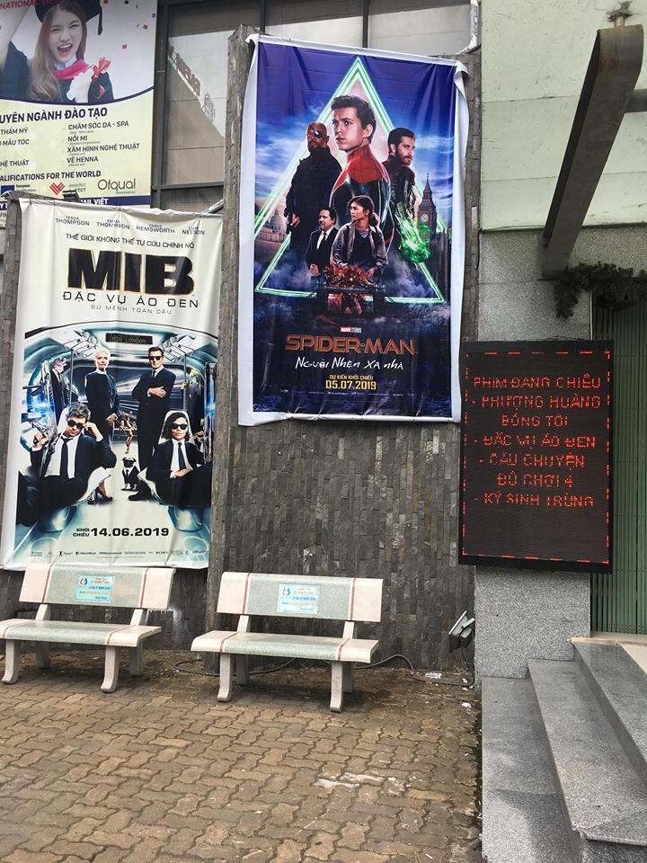 Nhiều rạp Hà Nội 'cháy vé', Fafilm sao vắng khách?