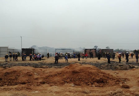 Hàng trăm công nhân xô xát với bảo vệ tại nhà máy Samsung, Thái Nguyên