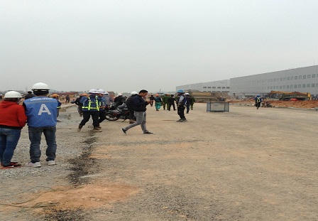 Hàng trăm công nhân xô xát với bảo vệ tại nhà máy Samsung, Thái Nguyên