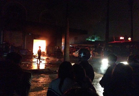 Hỏa hoạn thiêu rụi chợ Phố Hiến