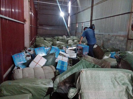 Bắt giữ hơn 60 tấn đông dược nhập lậu vào Việt Nam