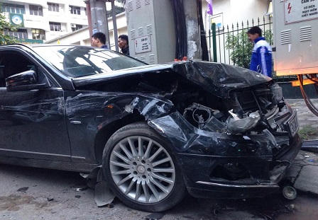 Hà Nội: “Xe điên” gây tai nạn liên hoàn trên phố