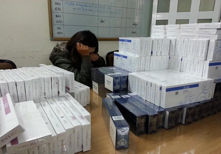 Bắt khẩn cấp "trùm" thuốc lá lậu