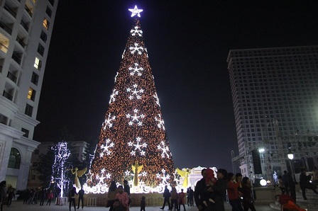 Hà Nội lung linh trước mùa Giáng sinh 2014