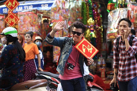 Muôn hình vạn trạng đồ trang trí Tết