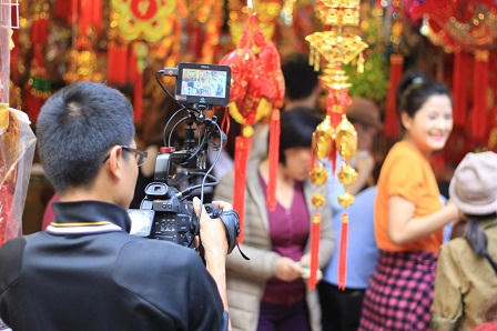 Muôn hình vạn trạng đồ trang trí Tết