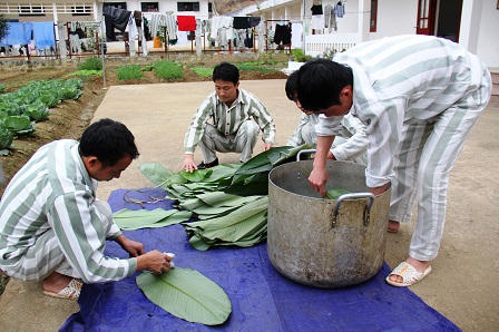 Tết ấm áp ở trại giam "thâm sơn cùng cốc"