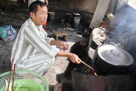 Tết ấm áp ở trại giam "thâm sơn cùng cốc"