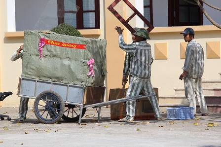 Tết ấm áp ở trại giam "thâm sơn cùng cốc"