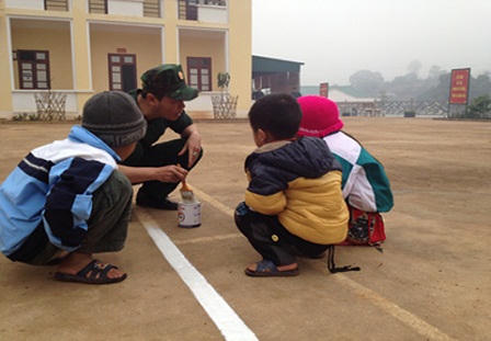 Ấm tình lính biên phòng đón xuân nơi biên cương Tổ quốc