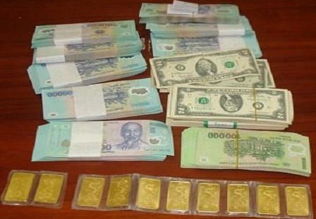 Đột nhập nhà người quen trộm gần 1 tỷ đồng