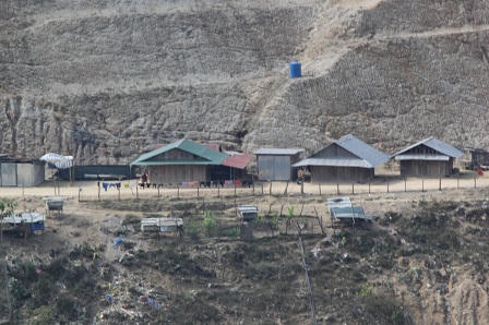 Cận cảnh “xưởng" ma túy Pa Hốc