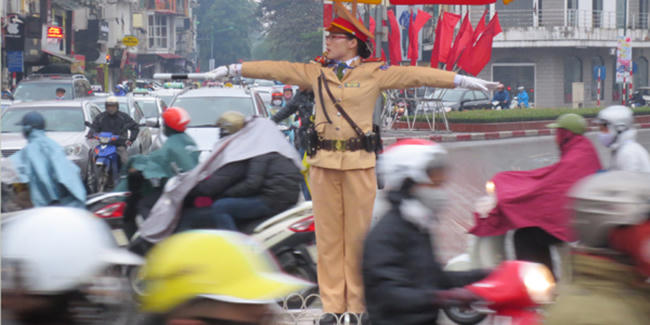 Hà Nội tăng cường xử lý ùn tắc giao thông