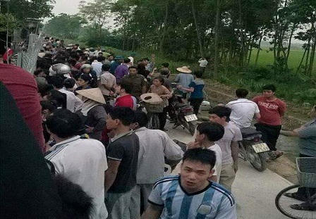 Vĩnh Phúc: Sập tường bể bơi, một học sinh tử vong