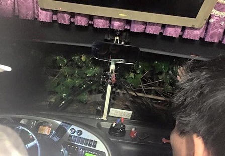 Cận cảnh người dân vật lộn trong mưa lũ tại tỉnh Sơn La