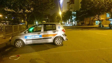 Đạp nhầm chân ga, xe  "điên" gây tai nạn liên hoàn