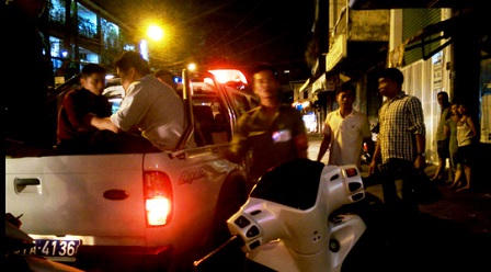 Đột kích “nhà hàng” phục vụ khách từ A tới Z