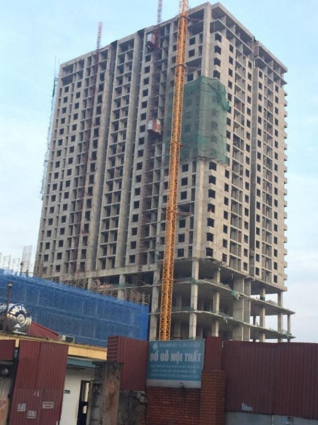 Sập giàn giáo xây dựng chung cư Mỹ Sơn, hai công nhân nguy kịch